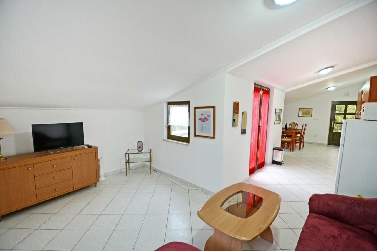 Apartments Pilic Rosini エクステリア 写真